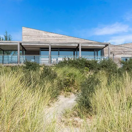 46 - Panorama | With Panoramic Water Views By The